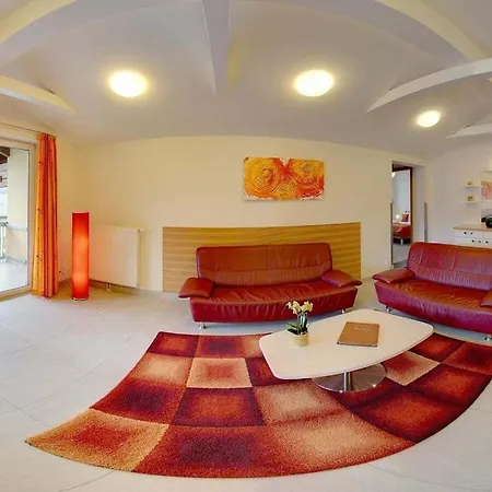 Apartment Suite In Villa Karglhof Incl 3 Bedrooms, 2 Bathrooms Faak am See