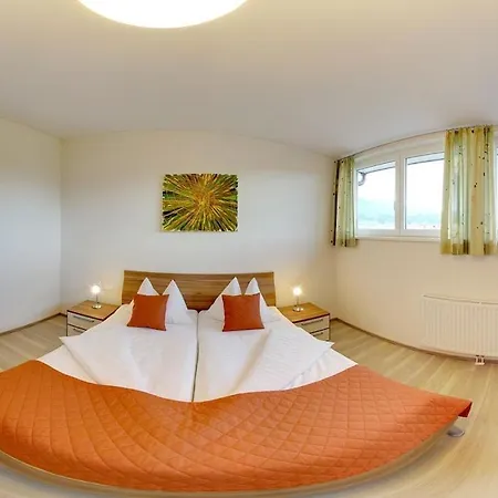 Apartment Suite In Villa Karglhof Incl 3 Bedrooms, 2 Bathrooms *
