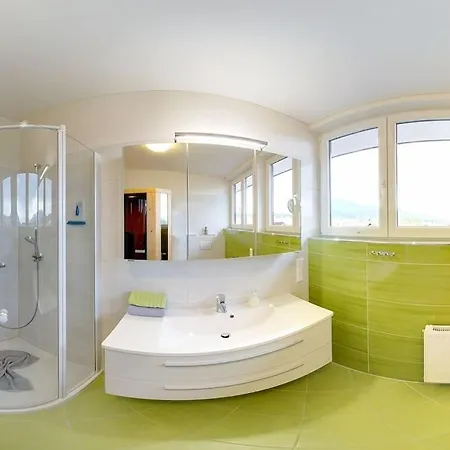 Apartment Suite In Villa Karglhof Incl 3 Bedrooms, 2 Bathrooms